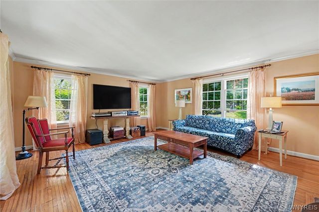 4387 Freeman Road, Orchard Park, NY 14127