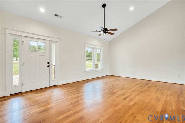 10117 Boisseau Rd, Dinwiddie, VA 23885