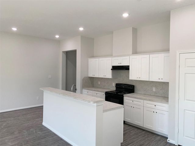 22423 Woodlake Road, Houston, TX 77336