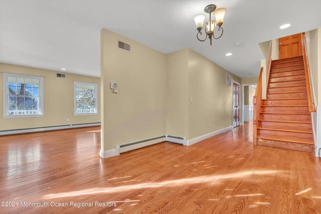 2323 Vermont Avenue, Toms River, NJ 08755