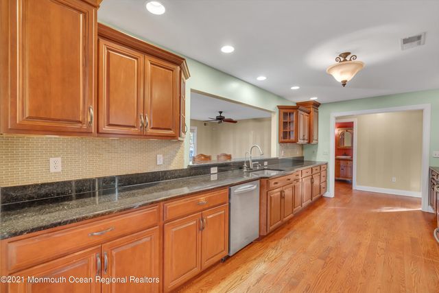 2323 Vermont Avenue, Toms River, NJ 08755