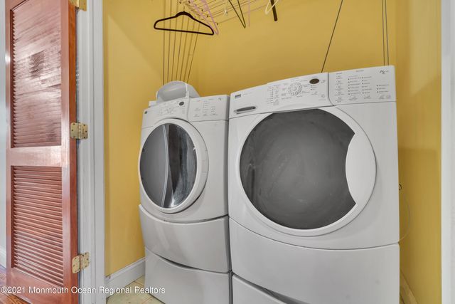 2323 Vermont Avenue, Toms River, NJ 08755