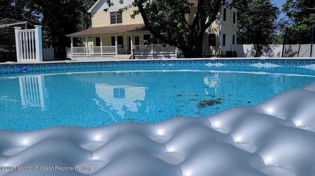 2323 Vermont Avenue, Toms River, NJ 08755