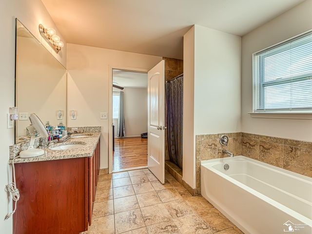 5064 Mallory Street, Dundee, MI 48131