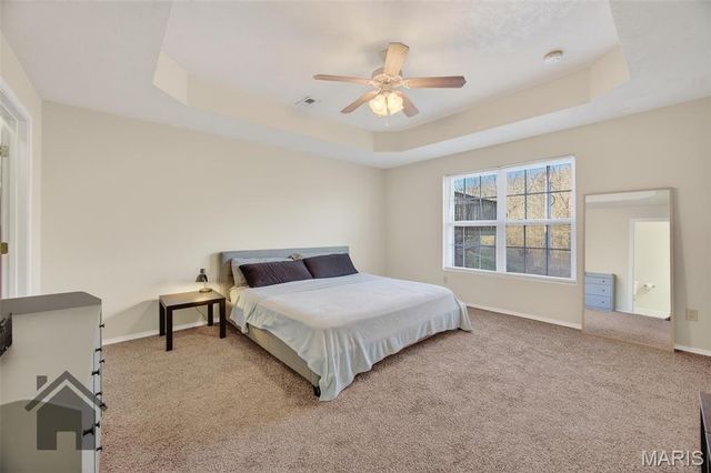 362 Carmel Valley Way, St Robert, MO 65584