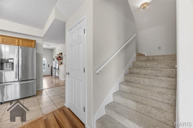 362 Carmel Valley Way, St Robert, MO 65584