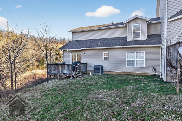 362 Carmel Valley Way, St Robert, MO 65584
