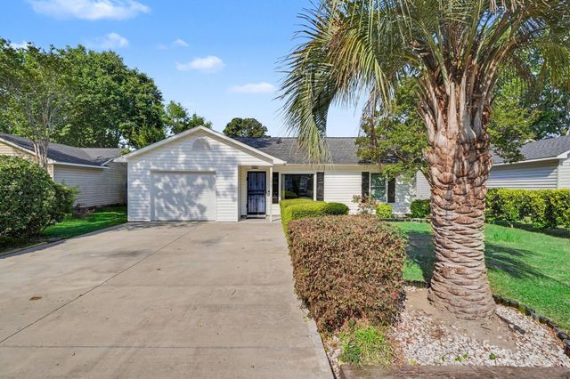 2807 Temperance Dr., Myrtle Beach, SC 29577