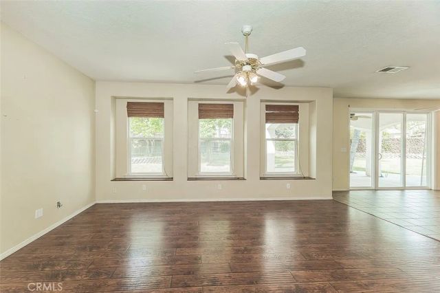 1377 Fenmore, Sanger, CA 93657