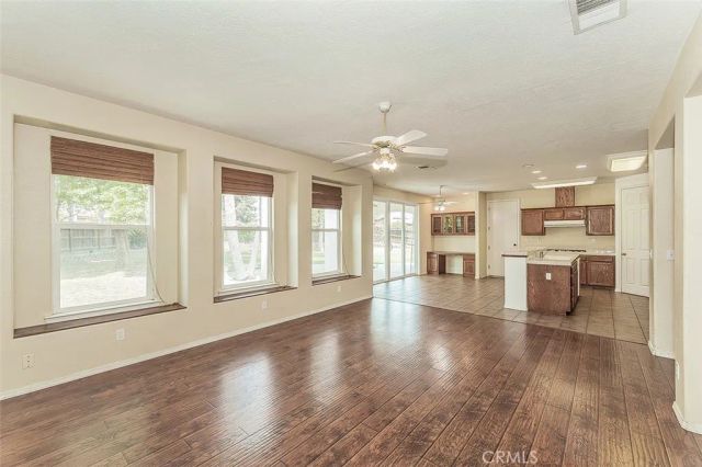 1377 Fenmore, Sanger, CA 93657