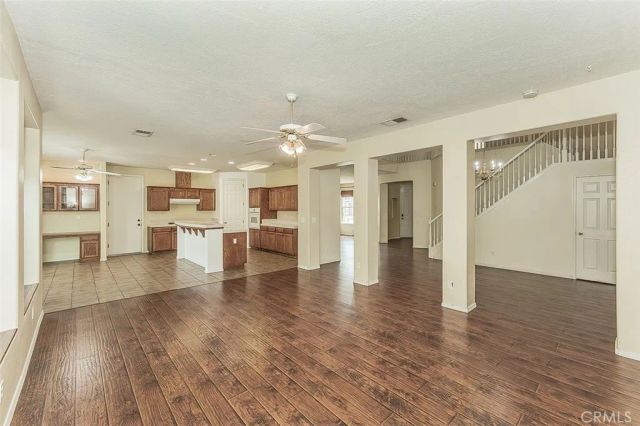 1377 Fenmore, Sanger, CA 93657