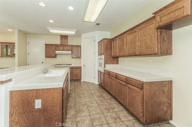 1377 Fenmore, Sanger, CA 93657