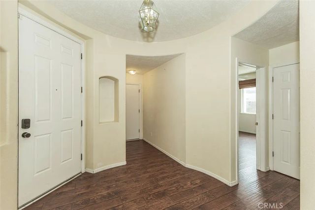 1377 Fenmore, Sanger, CA 93657