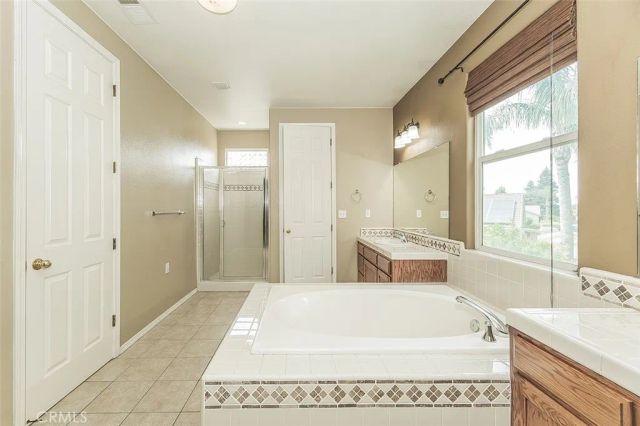 1377 Fenmore, Sanger, CA 93657