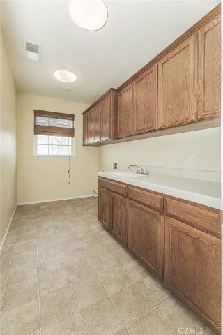 1377 Fenmore, Sanger, CA 93657