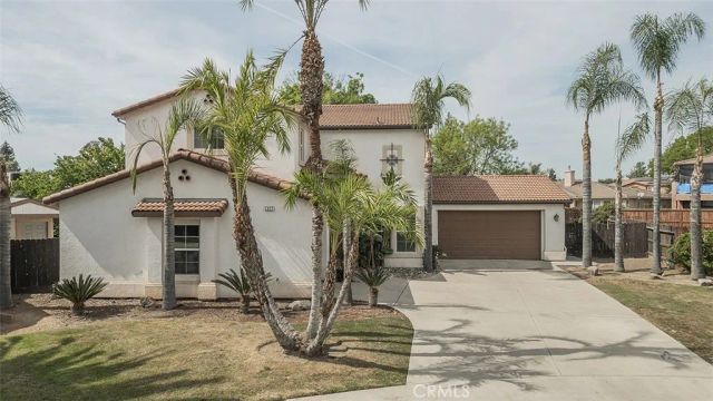 1377 Fenmore, Sanger, CA 93657
