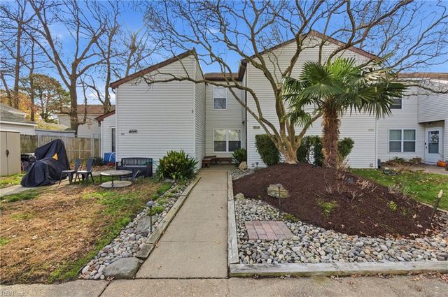 1043 Coastaway DR, Virginia Beach, VA 23451