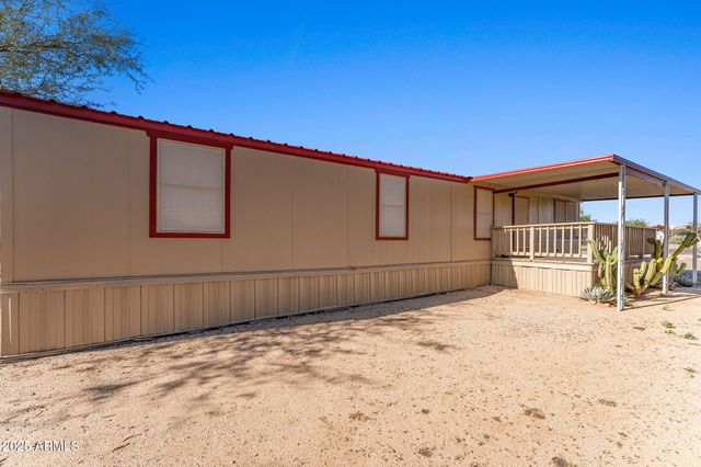 21199 W ESCAPEE Way, Congress, AZ 85332