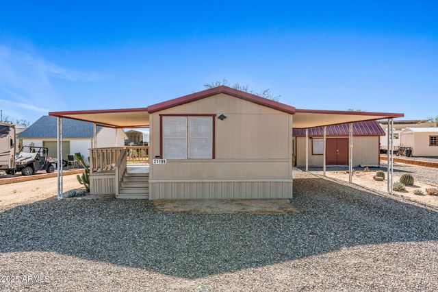 21199 W ESCAPEE Way, Congress, AZ 85332