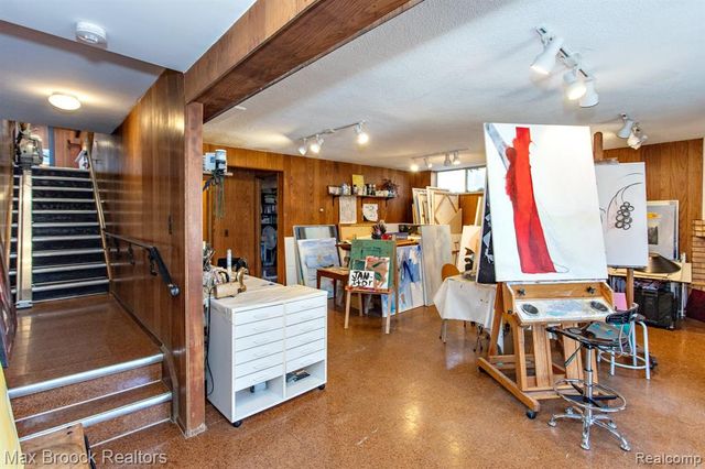 30875 Franklin Road, Franklin, MI 48025