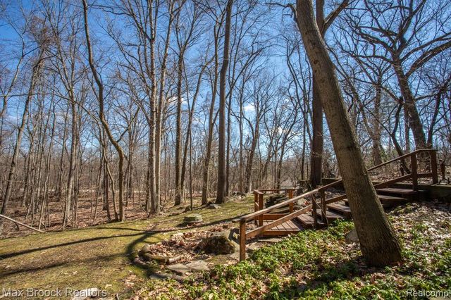 30875 Franklin Road, Franklin, MI 48025
