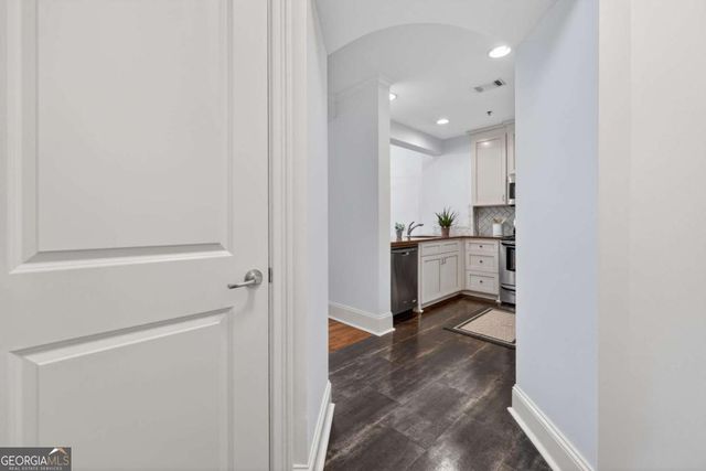 2277 Peachtree Road NE 506, Atlanta, GA 30309