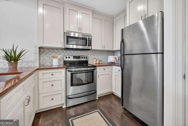 2277 Peachtree Road NE 506, Atlanta, GA 30309