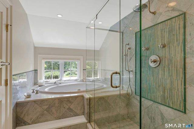 700 Hollow Tree Ridge Road, Darien, CT 06820