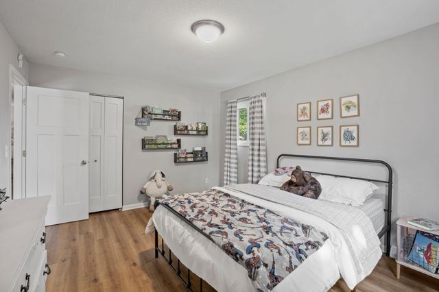 20843 Iteri Avenue, Lakeville, MN 55044