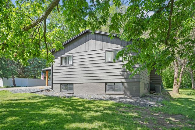 20843 Iteri Avenue, Lakeville, MN 55044