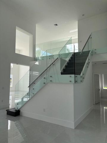 5227 SW 195th Terrace, Miramar, FL 33029
