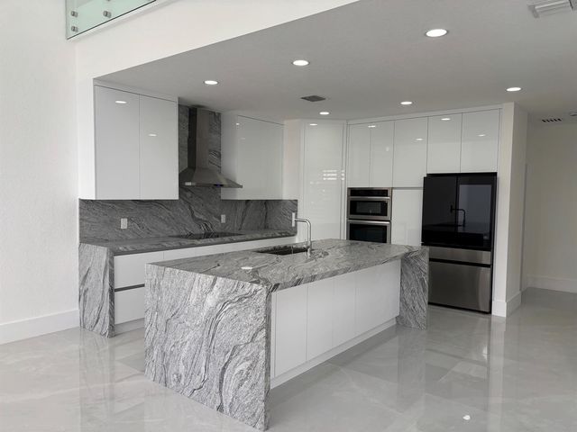 5227 SW 195th Terrace, Miramar, FL 33029
