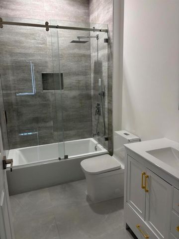 5227 SW 195th Terrace, Miramar, FL 33029