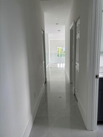 5227 SW 195th Terrace, Miramar, FL 33029