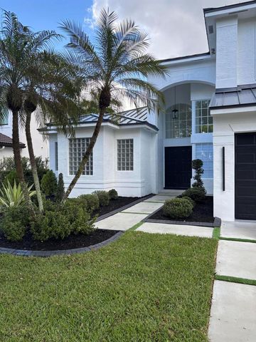 5227 SW 195th Terrace, Miramar, FL 33029