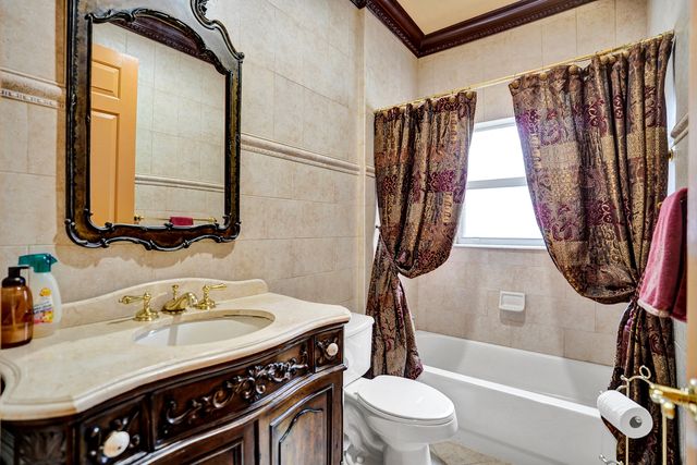 6606 Turchino Drive, Lake Worth, FL 33467