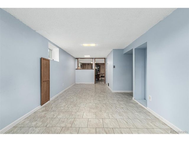 6691 S Wellington Ct, Centennial, CO 80121