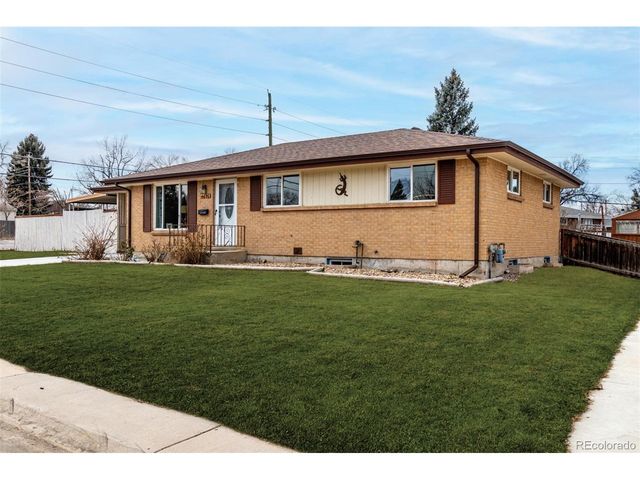 6691 S Wellington Ct, Centennial, CO 80121