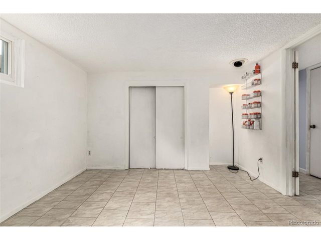 6691 S Wellington Ct, Centennial, CO 80121