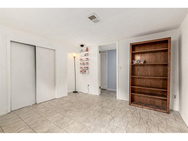 6691 S Wellington Ct, Centennial, CO 80121