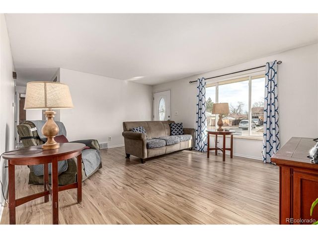 6691 S Wellington Ct, Centennial, CO 80121