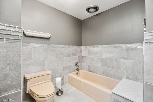 10124 Barr Road, Brecksville, OH 44141