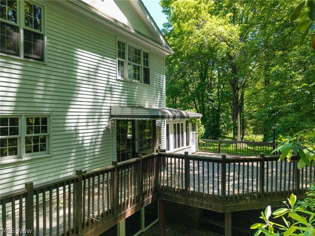 10124 Barr Road, Brecksville, OH 44141