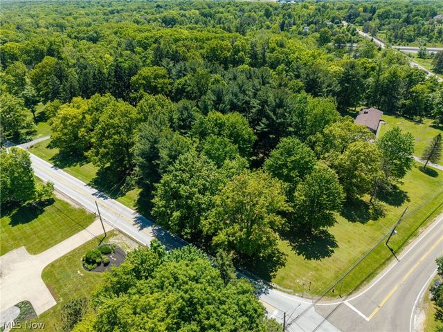10124 Barr Road, Brecksville, OH 44141
