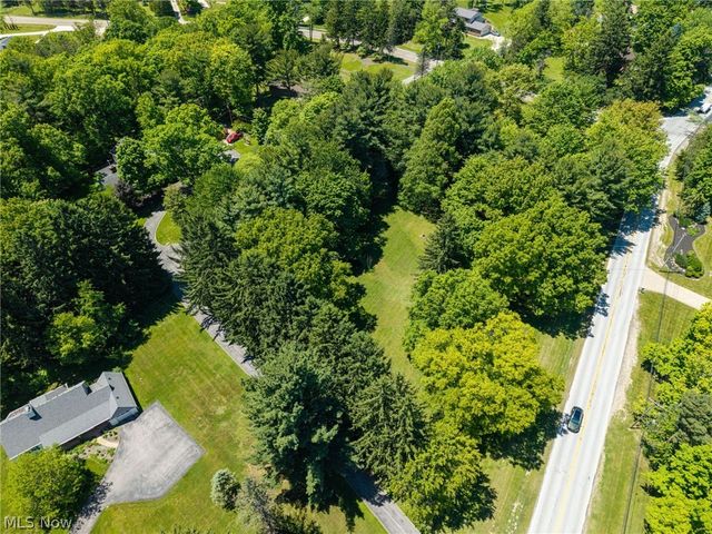 10124 Barr Road, Brecksville, OH 44141