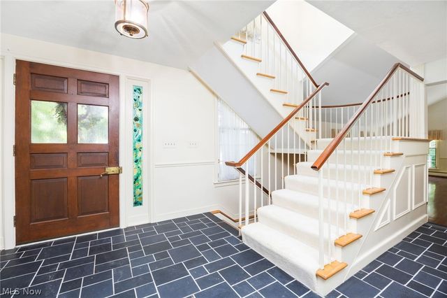 10124 Barr Road, Brecksville, OH 44141