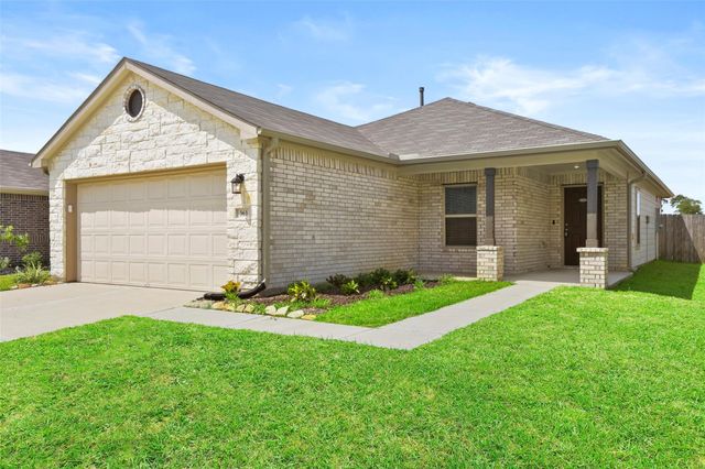 363 Cumberland Forest Drive, Magnolia, TX 77354