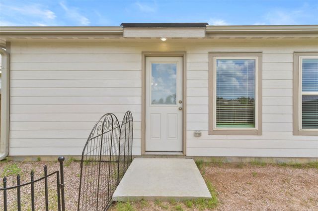 363 Cumberland Forest Drive, Magnolia, TX 77354