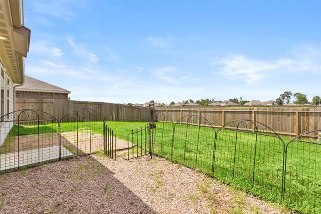 363 Cumberland Forest Drive, Magnolia, TX 77354