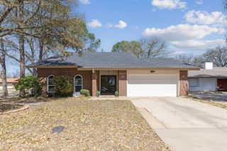 1222 Savannah Court, Flower Mound, TX 75028
